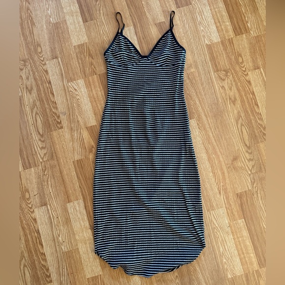 American Apparel 🖤🤍 Striped Dress Midi dress - Picture 1 of 4